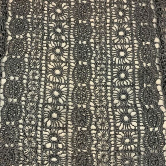 American Eagle Outfitters Women's Black Crochet Tank Sz M - Picture 5 of 5